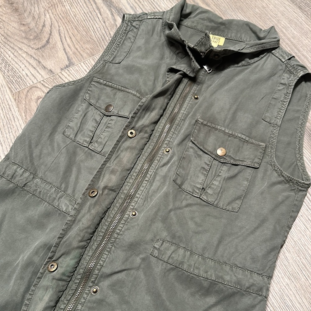True Craft Vest - Picture 4 of 8
